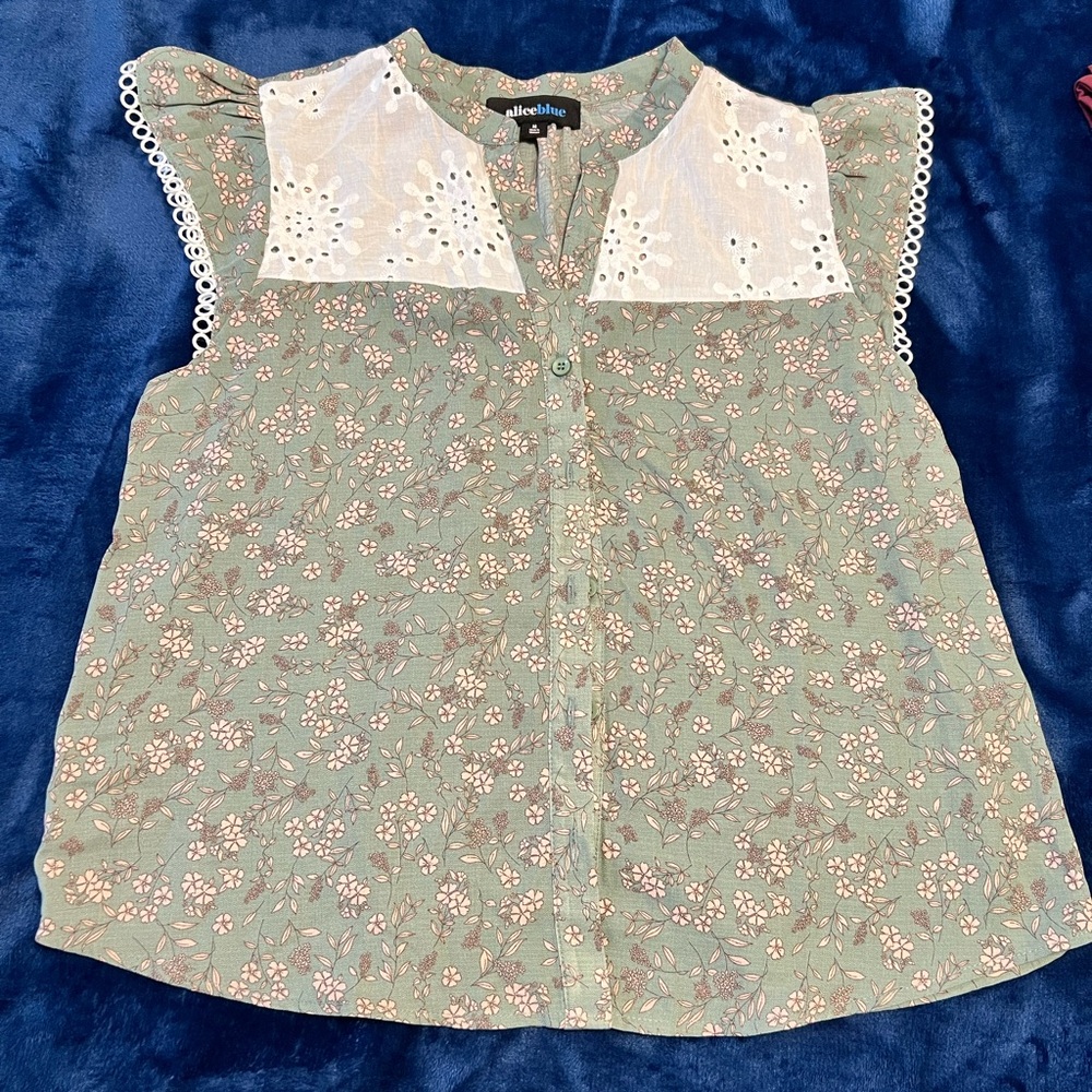 Alice Blue Green Floral Women's Top
